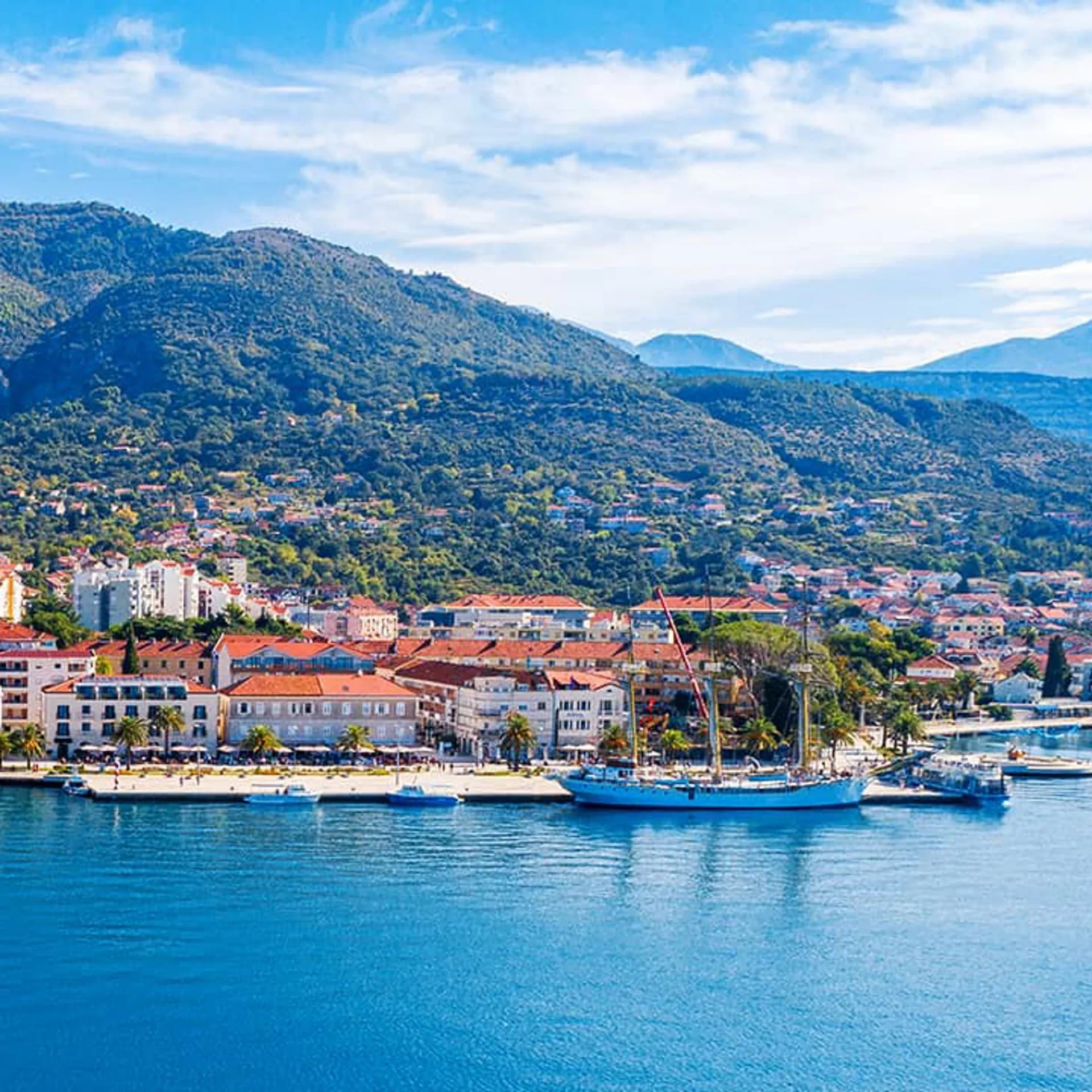 Fiscalization frameworks and real-time transaction reporting used by businesses in high-volume tourist economies by DDD Invoices in Montenegro